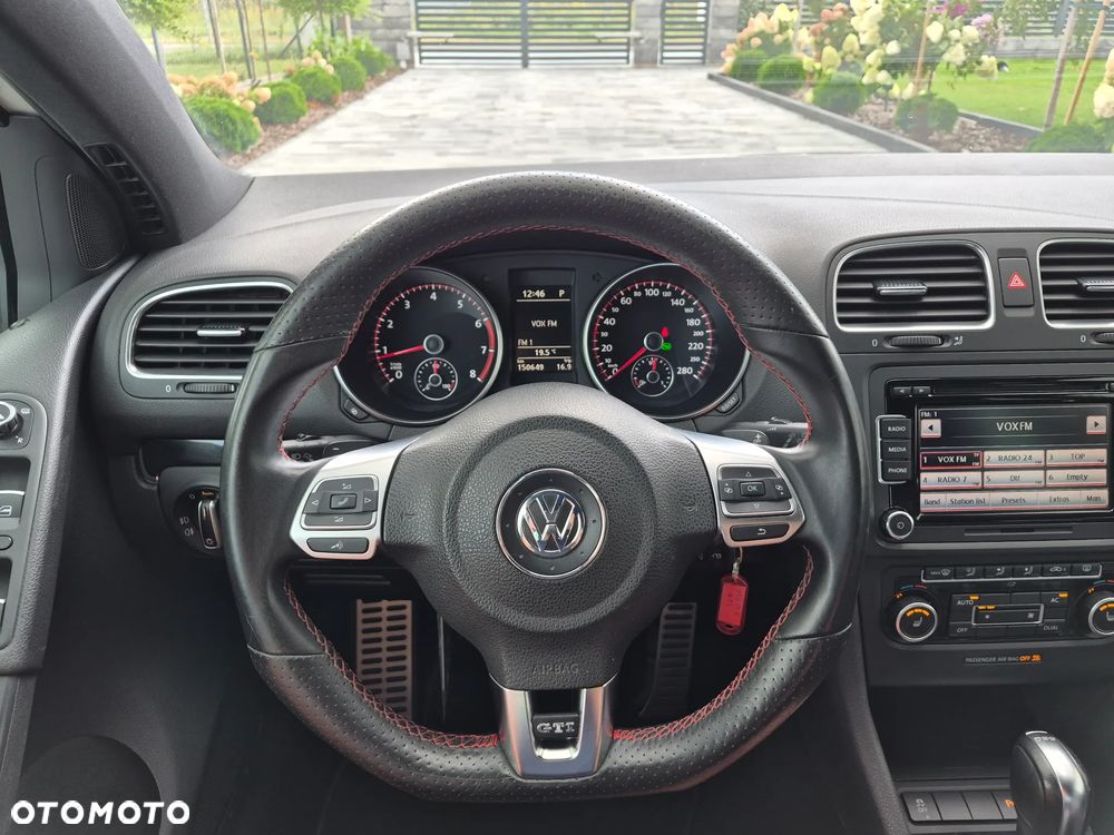Volkswagen Golf 2.0 GTI DSG - 22