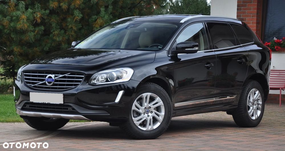 Volvo XC 60 D4 AWD Summum - 2