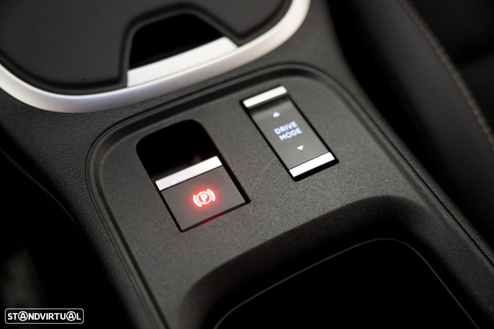 Jeep Avenger 54 kWh Summit - 10