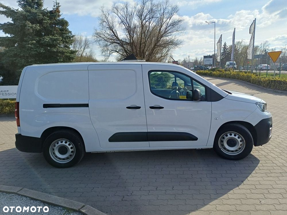 Peugeot Partner - 8
