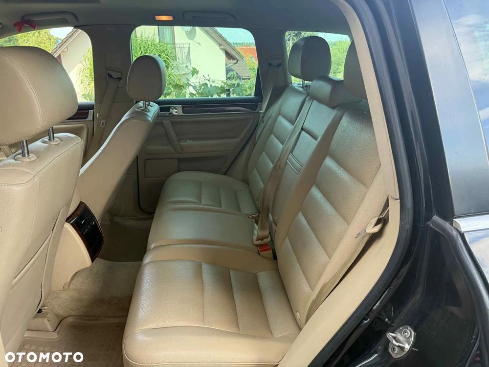 Volkswagen Touareg 3.2 V6 Automatik - 5