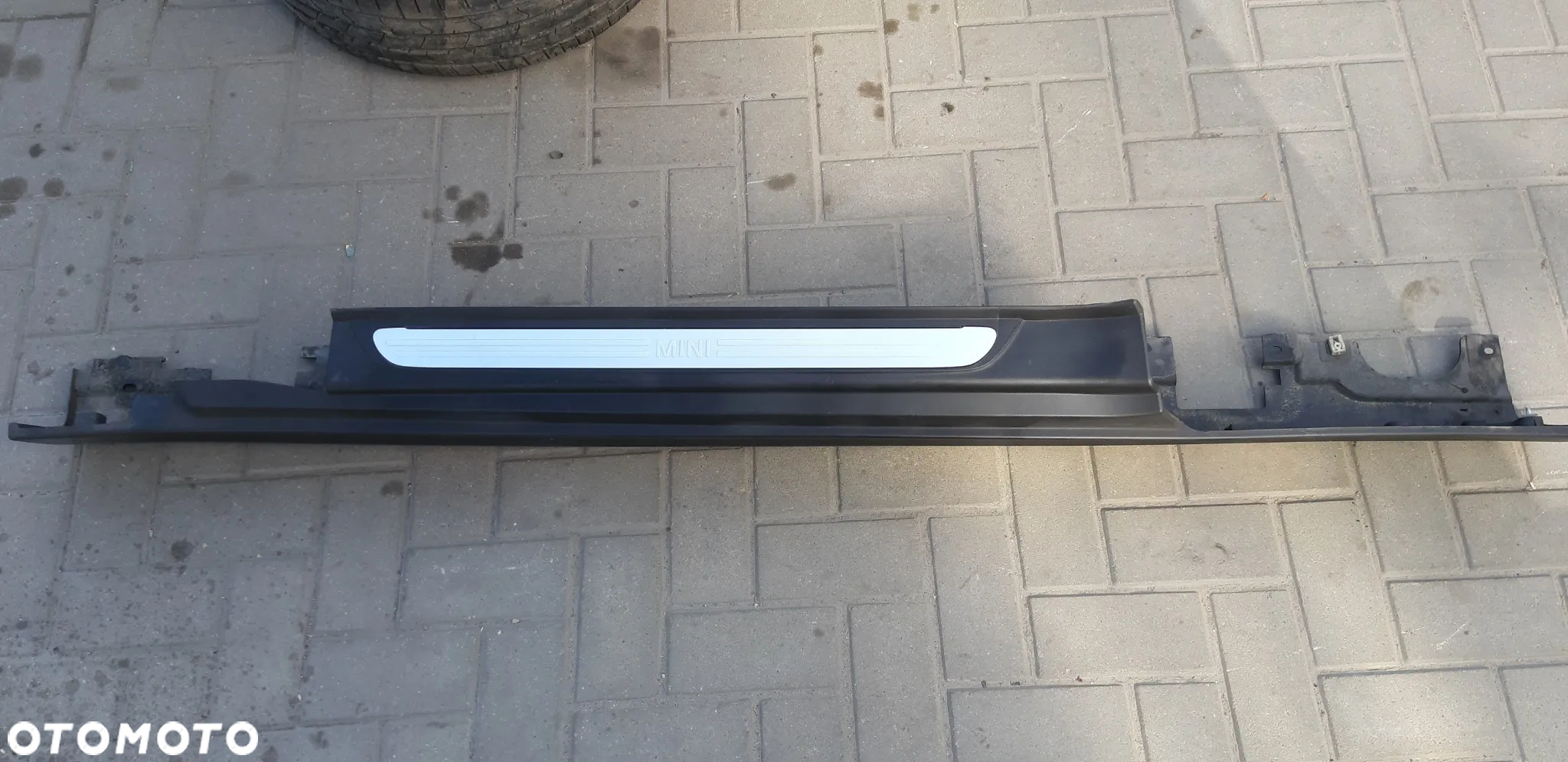 Listwa nakładka progowa lewa 51777300817 Mini One F56 2018r. 1.5 - 2