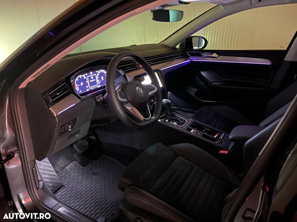 Volkswagen Passat 2.0 TDI DSG Highline - 7