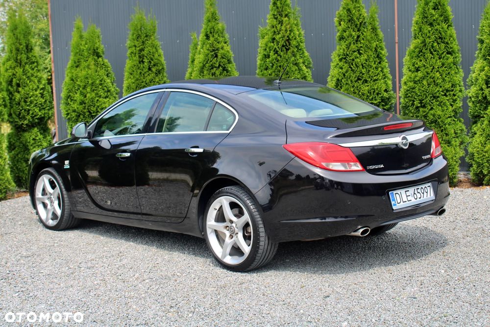 Opel Insignia - 18