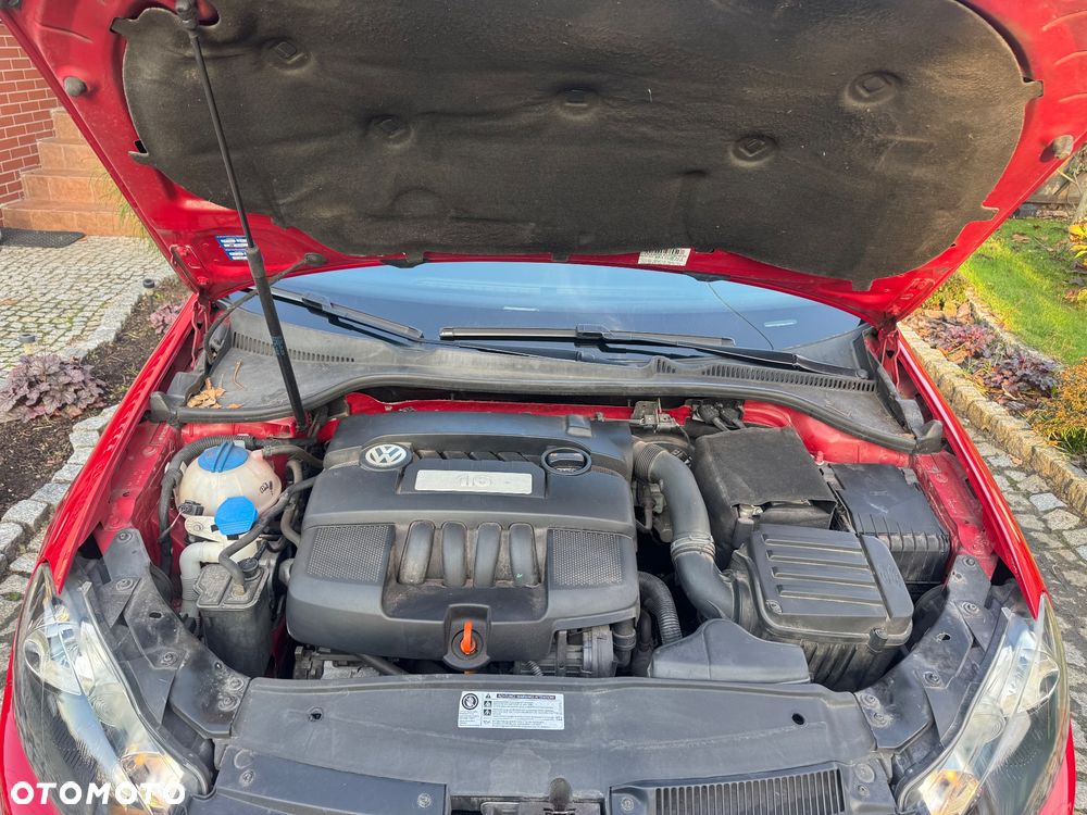 Volkswagen Golf 1.6 Comfortline - 16