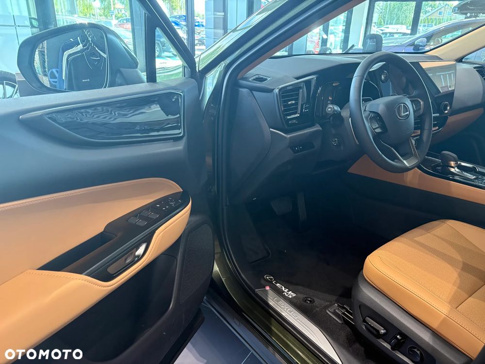 Lexus NX 450h+ Prestige AWD - 2