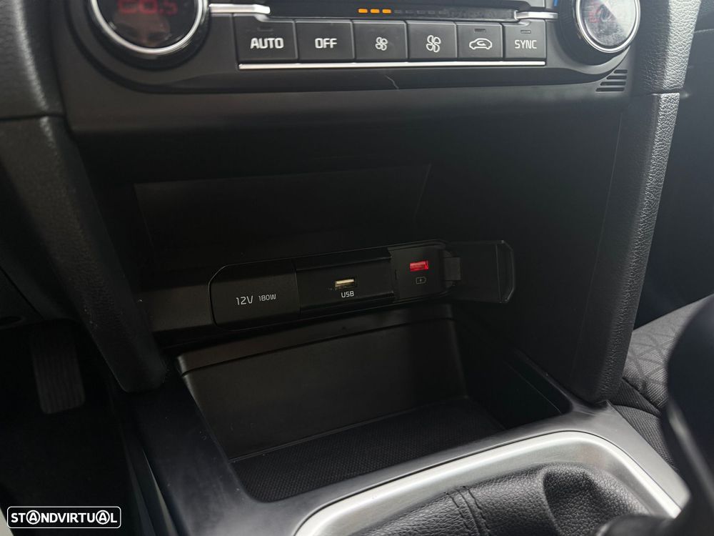 Kia Ceed 1.0 T-GDI Urban - 20