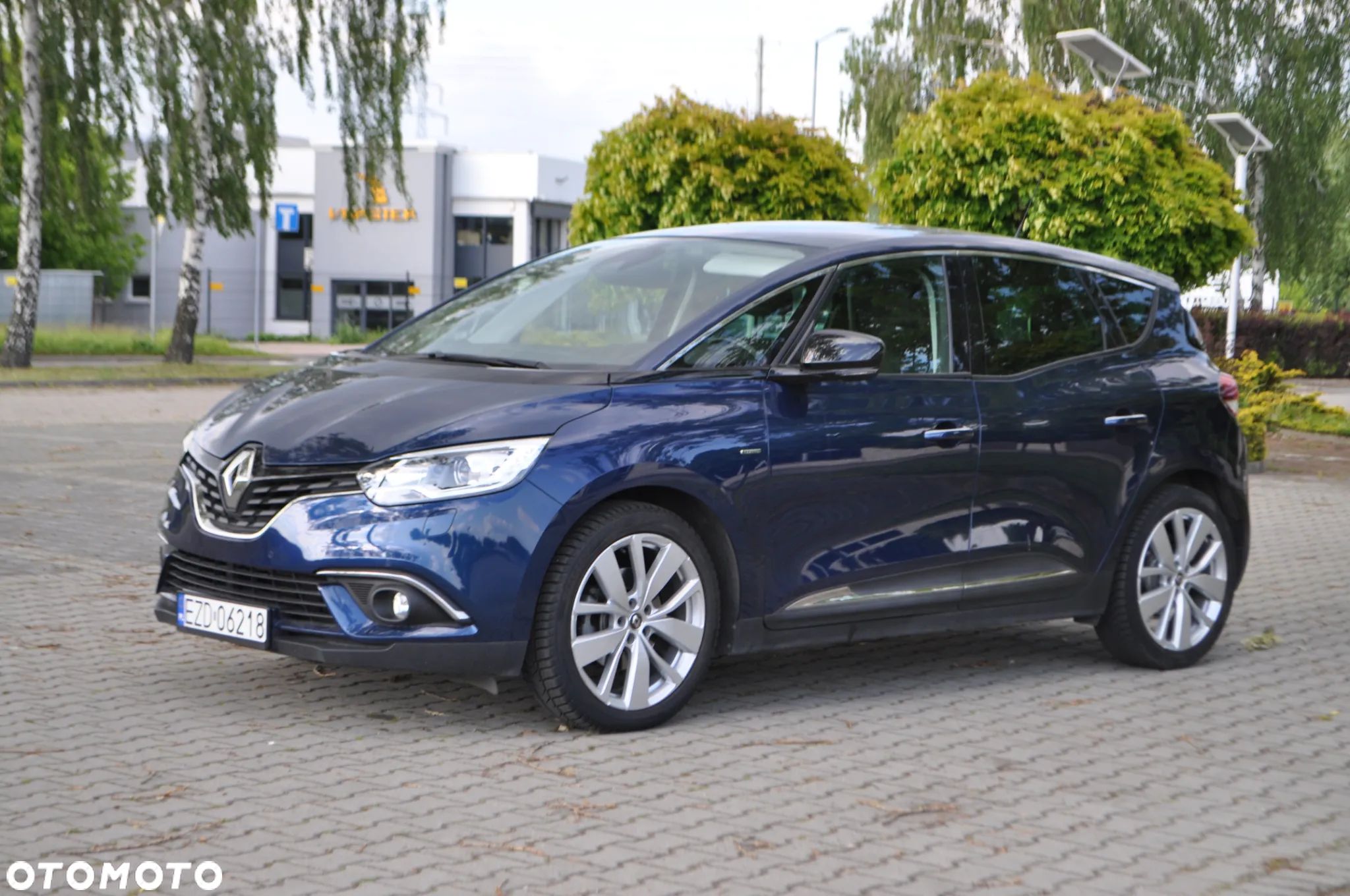 Renault Scenic TCe 140 GPF LIMITED - 1