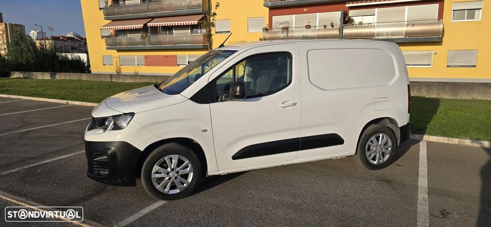 Peugeot Partner 1.5 BlueHDi 100cv L1 Versão PRO | Full Extras - 6