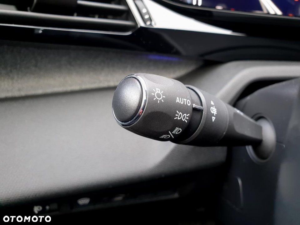 Peugeot 308 - 16