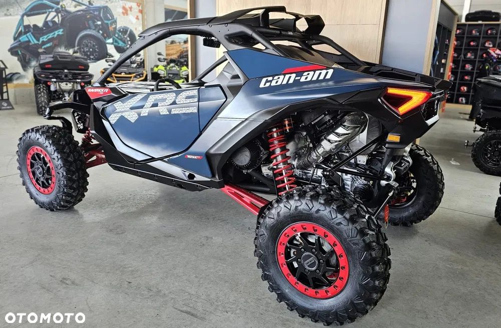 Can-Am Maverick - 3