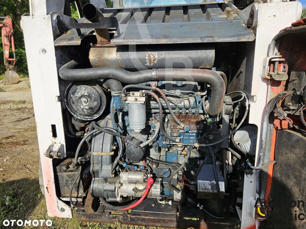 Bobcat T 300 - 12