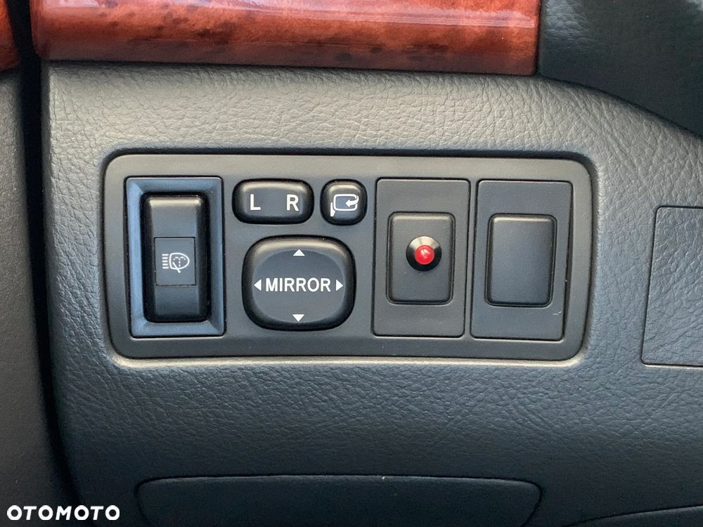 Toyota Avensis 2.4 VVT-i Prestige - 14