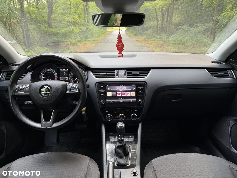 Skoda Octavia 2.0 TDI 4x4 Style DSG - 11