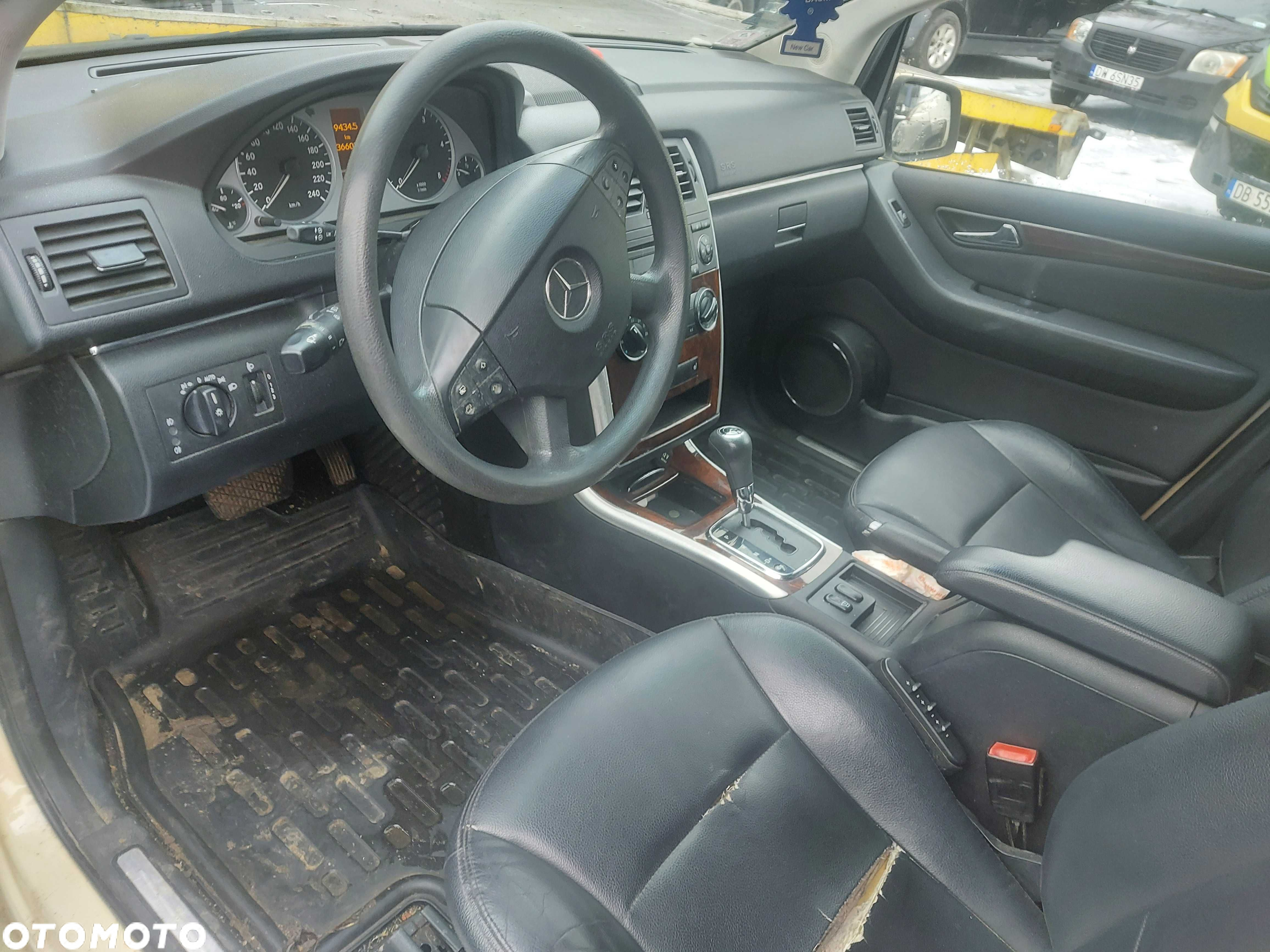 Mercedes B-Klasa W245 kolor 623 klapa tylna FV dostawa - 3