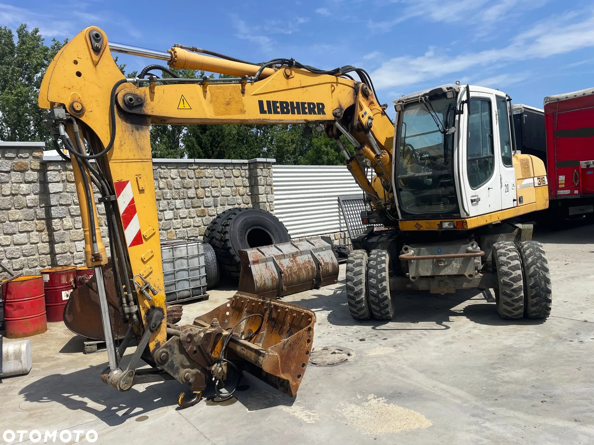 Liebherr A316 Litronic - 1