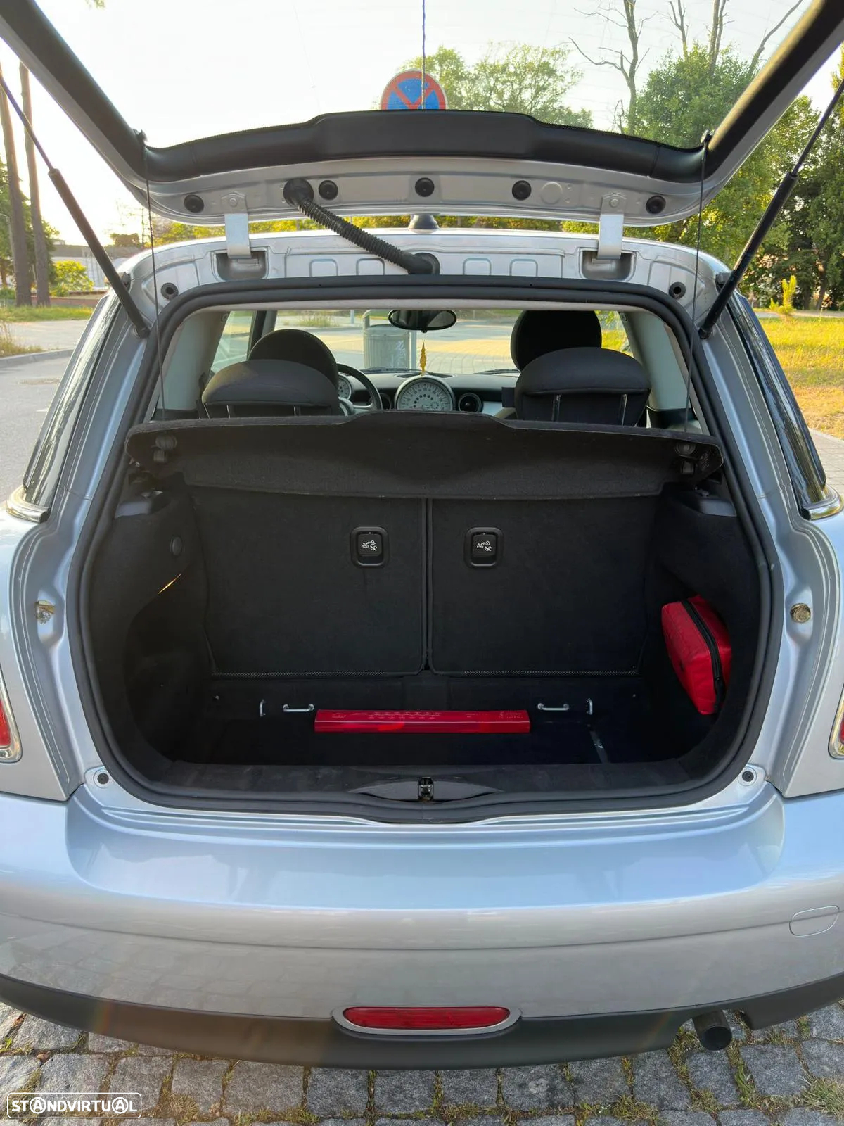 MINI 3 Portas One - 9