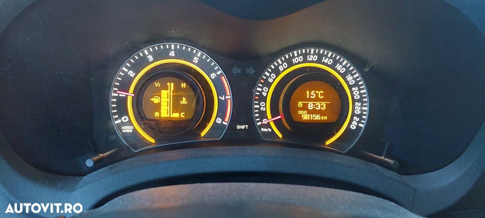 Toyota Auris 1.3 Dual VVT-i Terra - 2