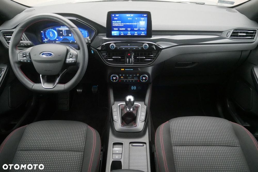 Ford Kuga - 8