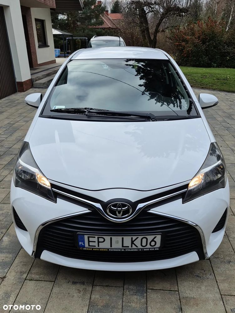 Toyota Yaris 1.0 Active EU6 - 3