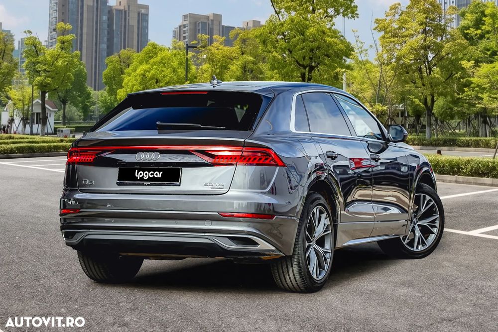 Audi Q8 - 7