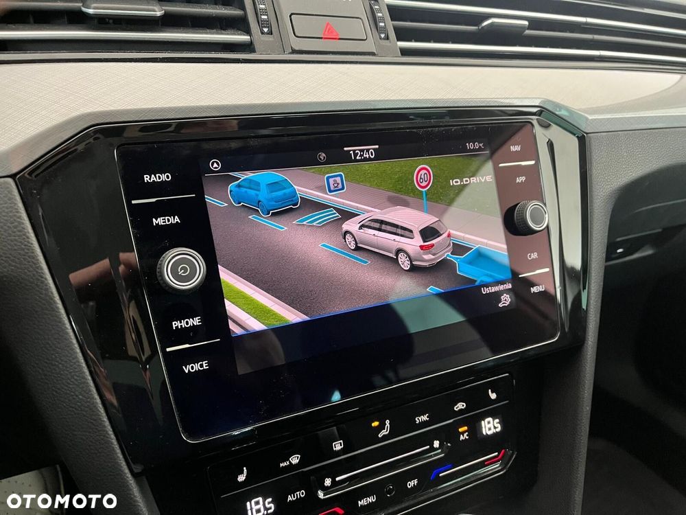 Volkswagen Passat Variant 2.0 TDI EVO Business DSG - 31