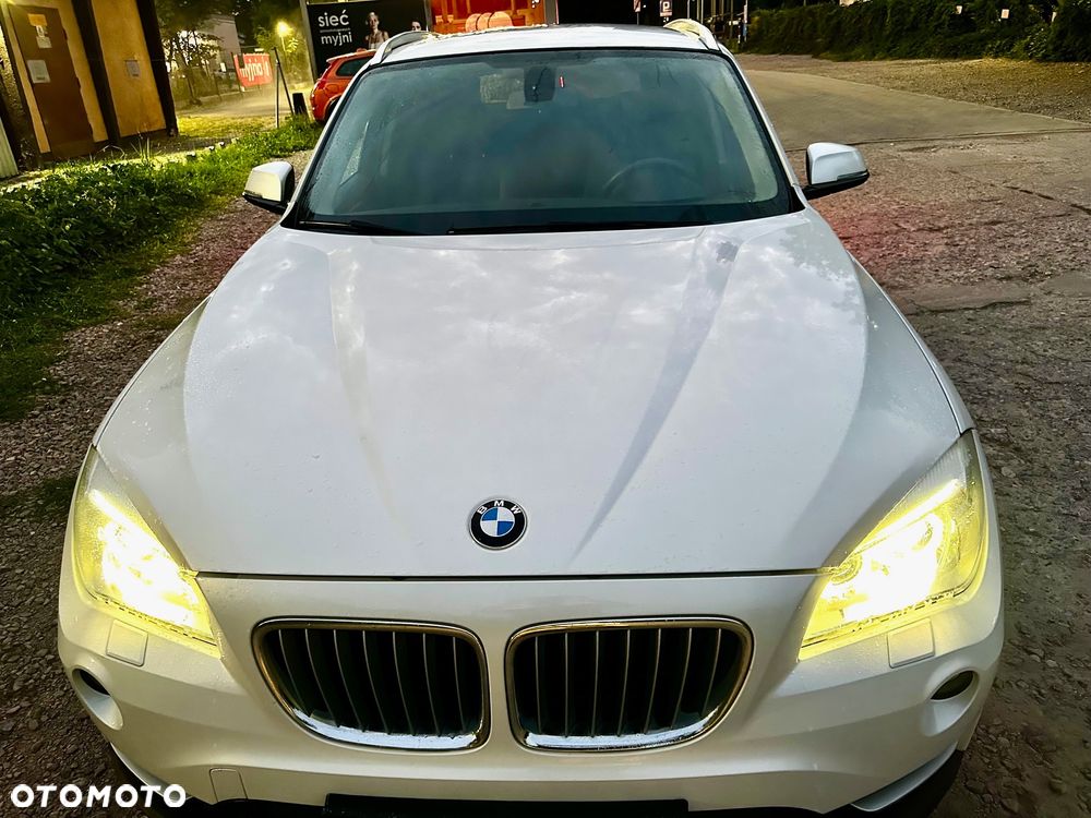 BMW X1 xDrive18d xLine - 6