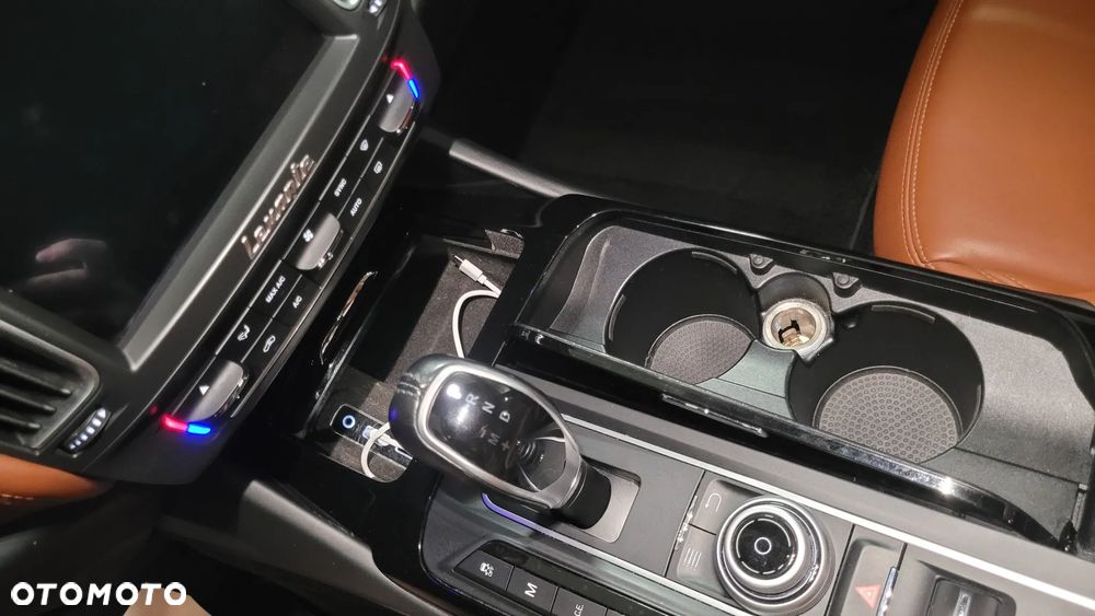 Maserati Levante S Granlusso - 24
