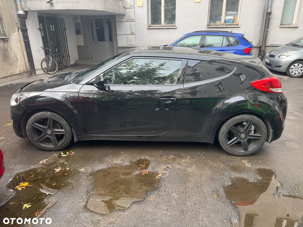 Hyundai Veloster 1.6 GDI Comfort - 6