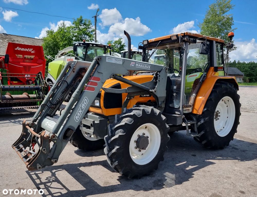 Renault Ceres 335 - 13