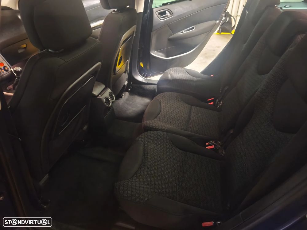 Peugeot 308 SW 1.6 HDi Premium CVM6 - 23