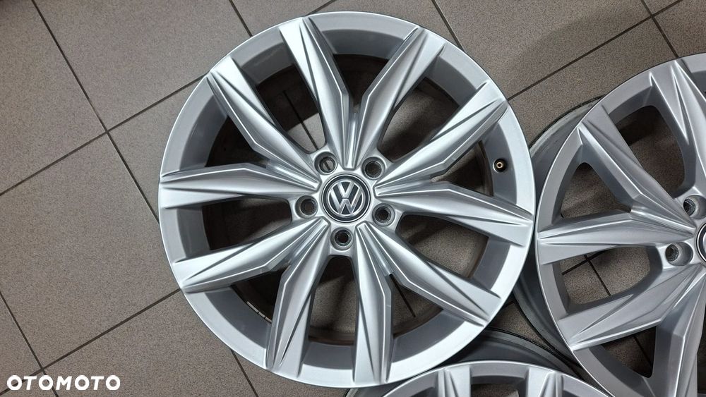 Felgi Aluminiowe 18 VW Tiguan II 5x112 ET 43 Kingston - 11