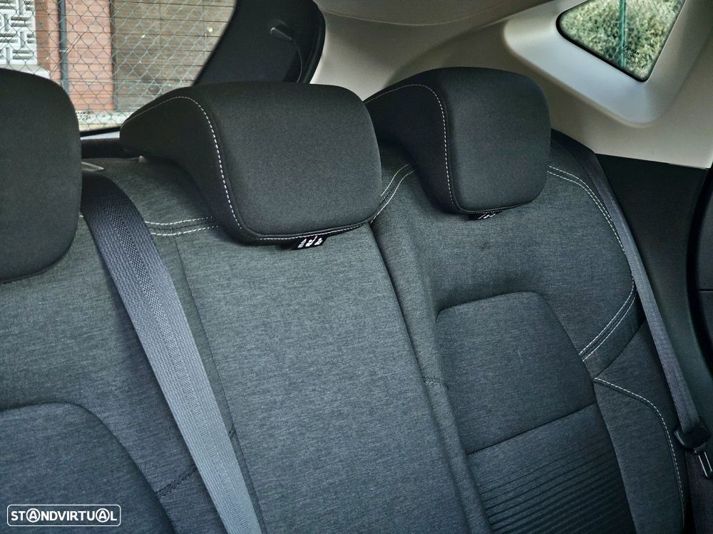 Renault Captur 1.0 TCe Exclusive - 10