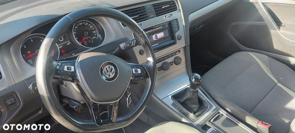 Volkswagen Golf - 7