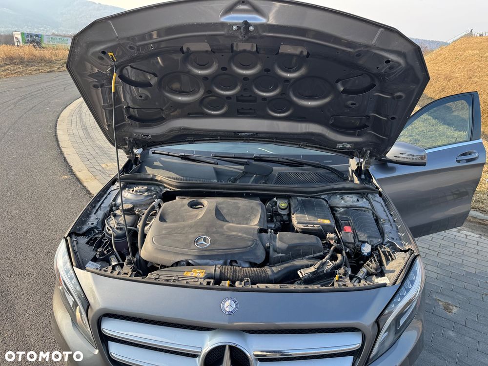 Mercedes-Benz GLA 250 7G-DCT Activity Edition - 31