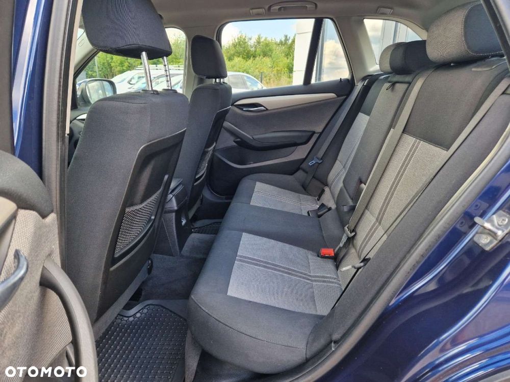 BMW X1 sDrive18i Sport Line - 8