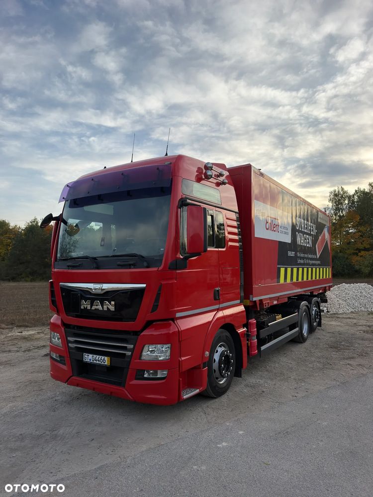 MAN TGX