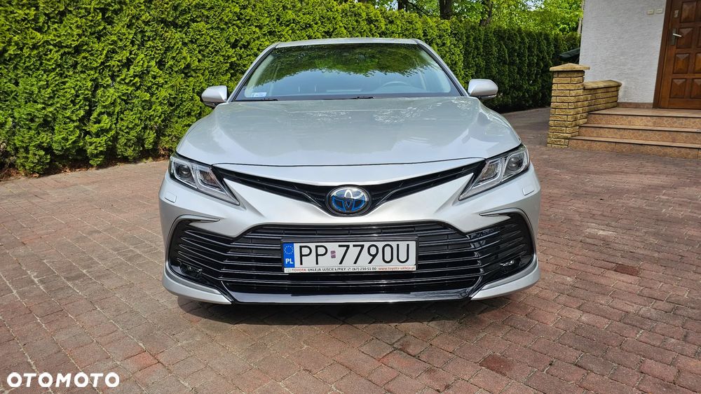 Toyota Camry 2.5 Hybrid Comfort CVT - 4