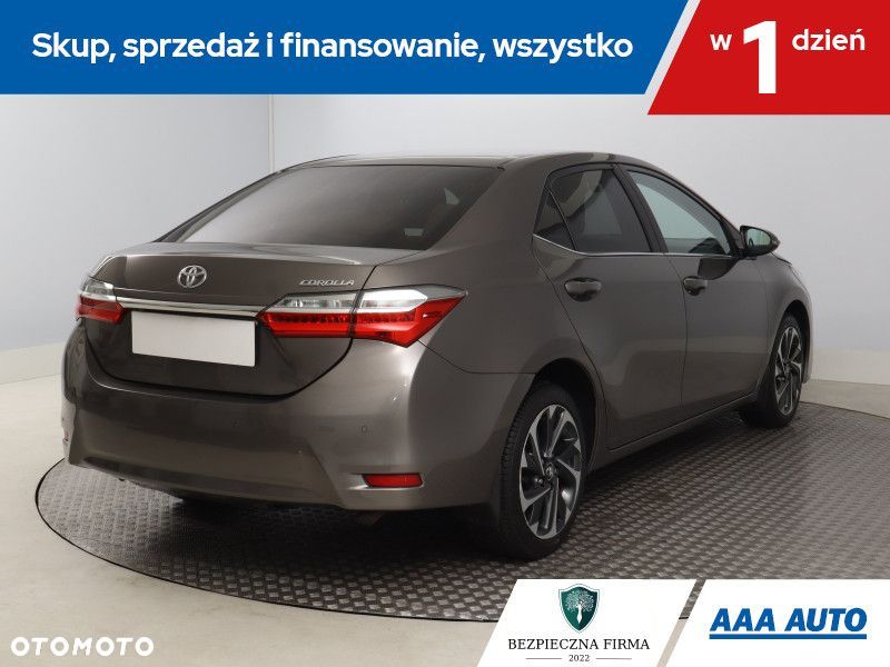 Toyota Corolla - 7