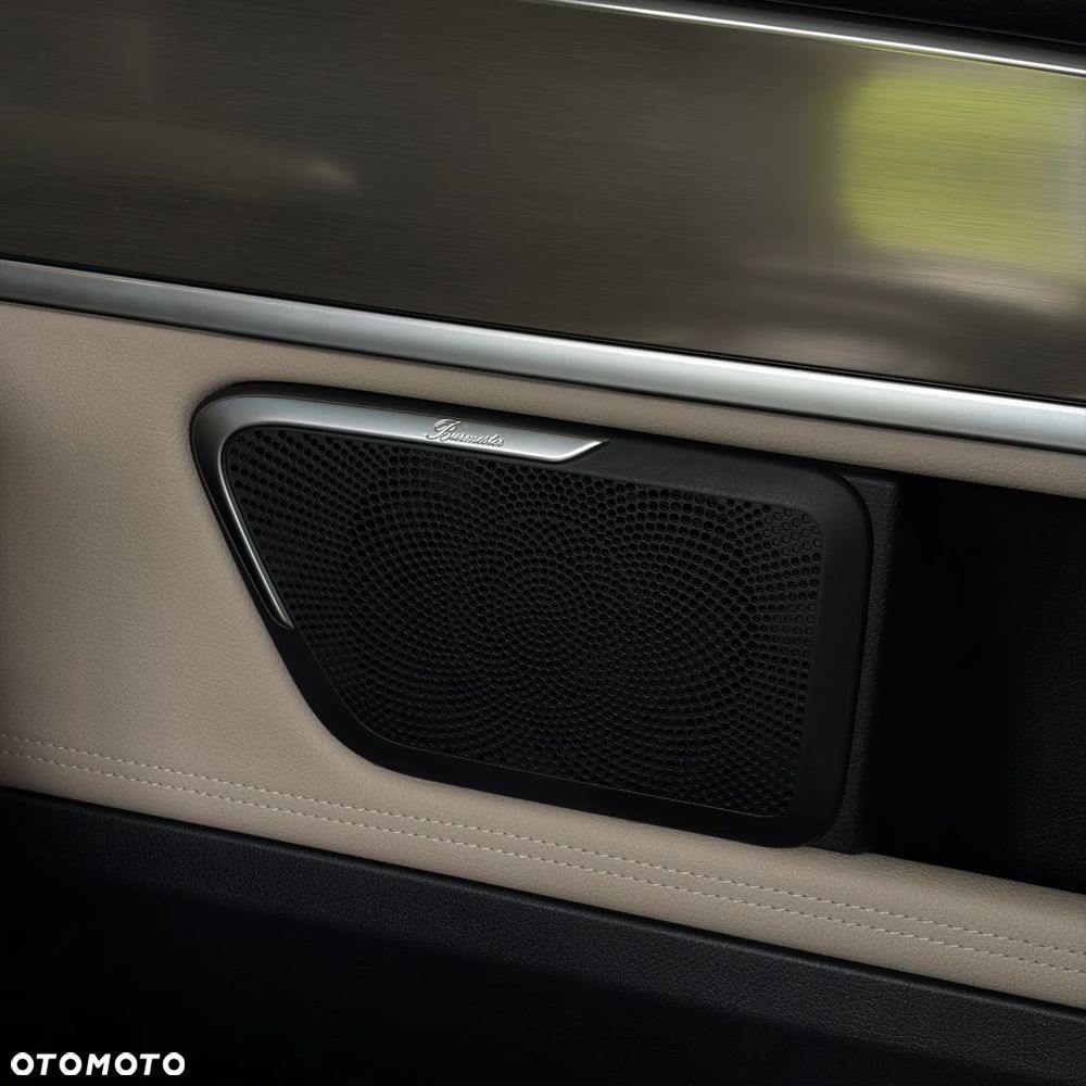 Mercedes-Benz Klasa V 300 d Extralang 9G-TRONIC Avantgarde Edition Edition 19 - 25