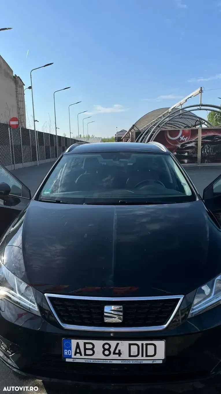 Seat Leon Sportstourer 2.0 TDI DSG Style - 3