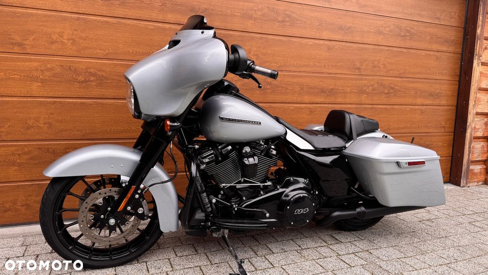 Harley-Davidson Touring Street Glide - 6