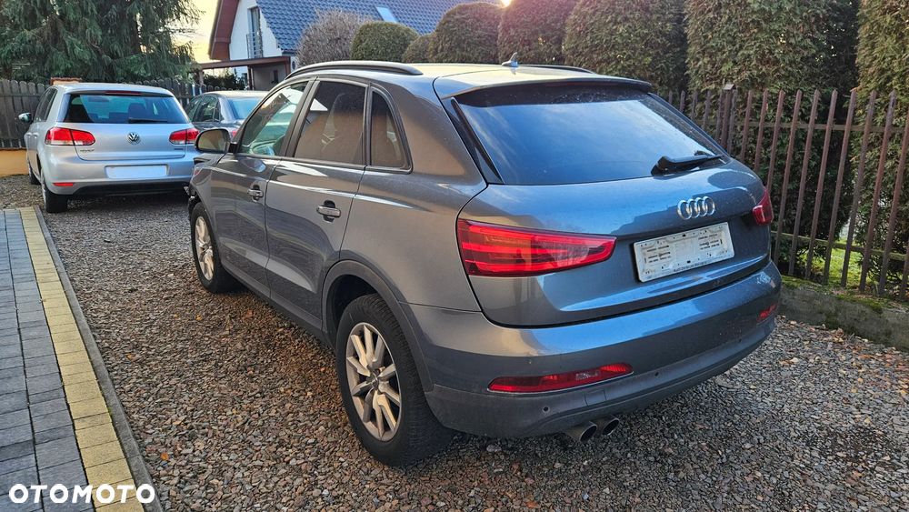 Audi Q3 2.0 TDI - 6