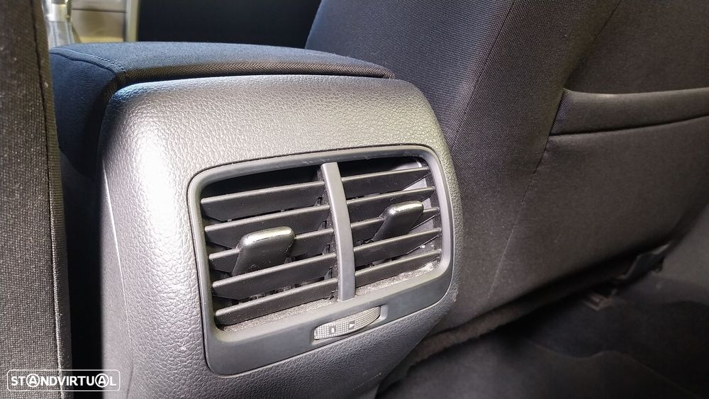 VW e-Golf AC/DC - 18