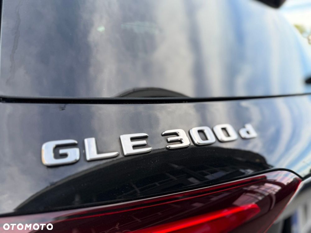 Mercedes-Benz GLE 300 d mHEV 4-Matic AMG Line - 10