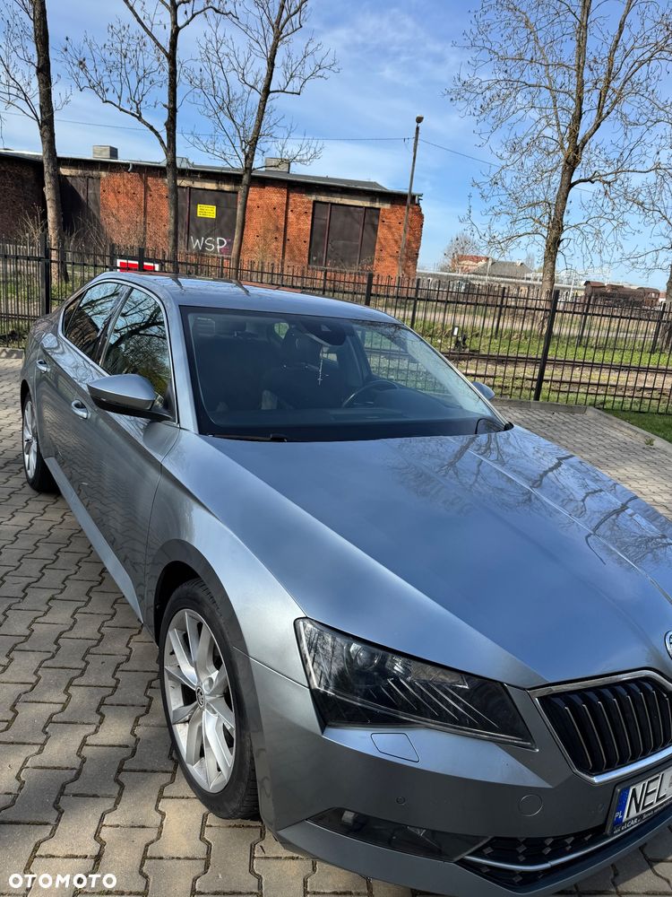 Skoda Superb 1.8 TSI DSG Style - 5