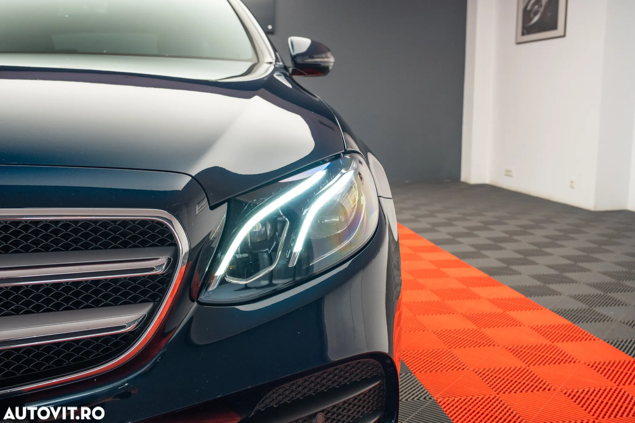 Mercedes-Benz E - 14