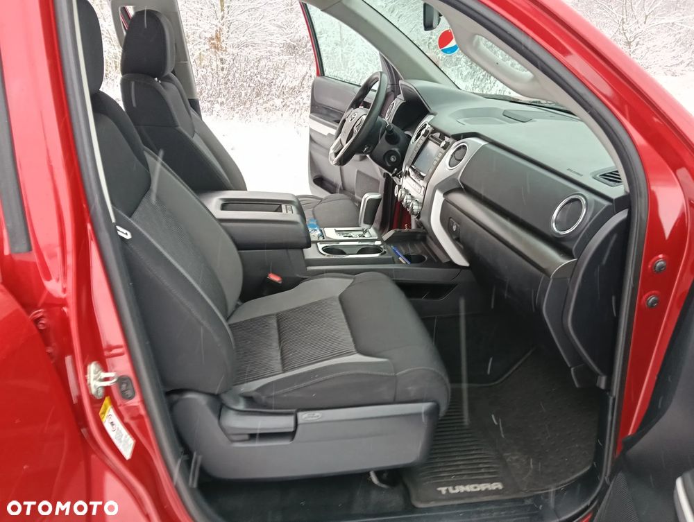 Toyota Tundra 5.7 4x4 Double Cab SR5 - 19