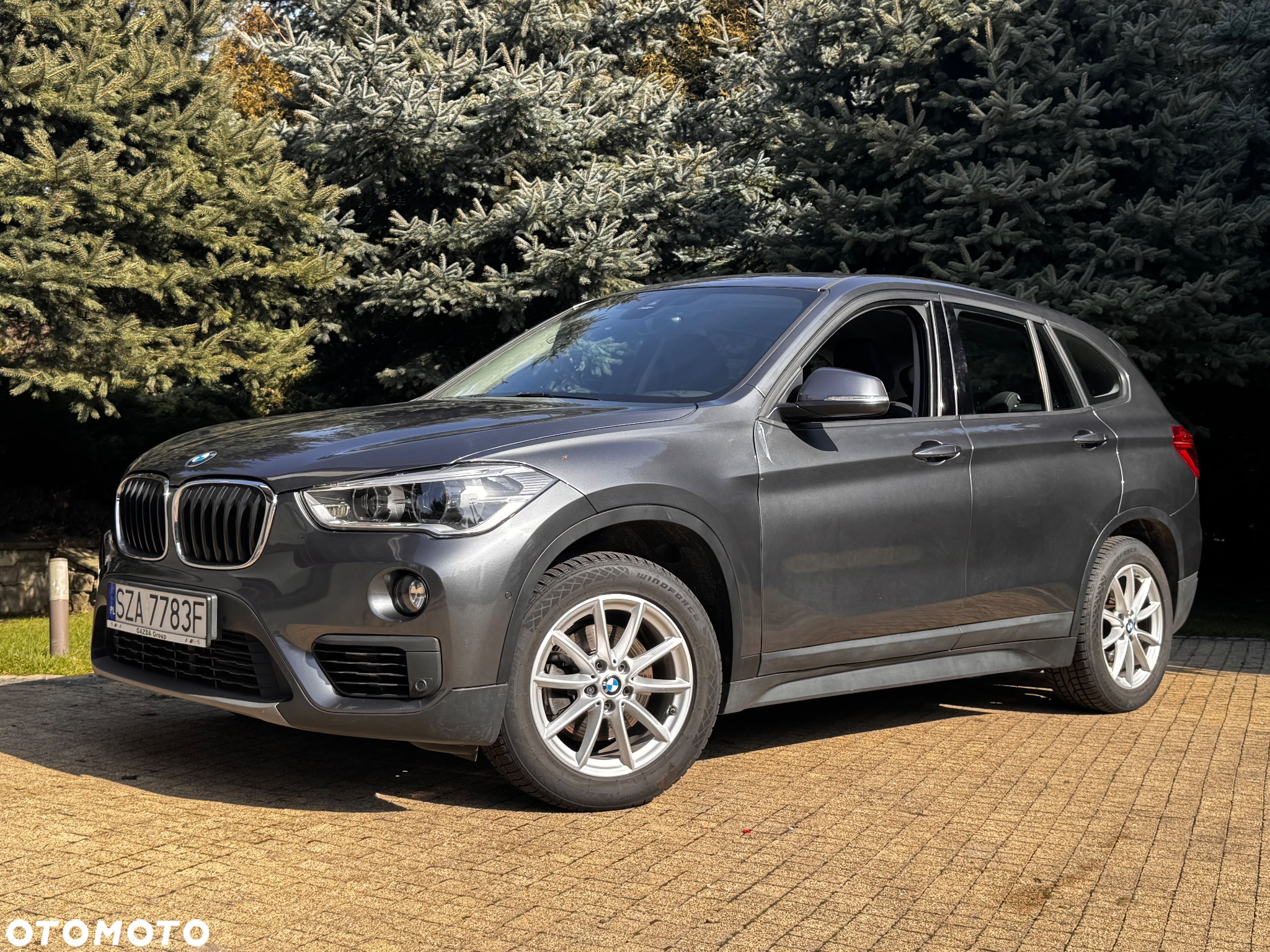 BMW X1 sDrive18i xLine - 12