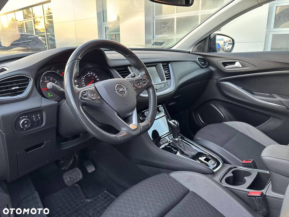 Opel Grandland X 1.2 T GPF Design Line S&S - 9